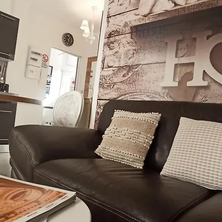 Apartment L'amiral *